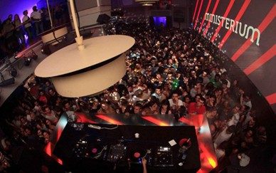 Lisbon Nightlife Guide & Best Clubs 2026 Lisbon Nightlife Guide & Best Clubs 2026 – foto 7