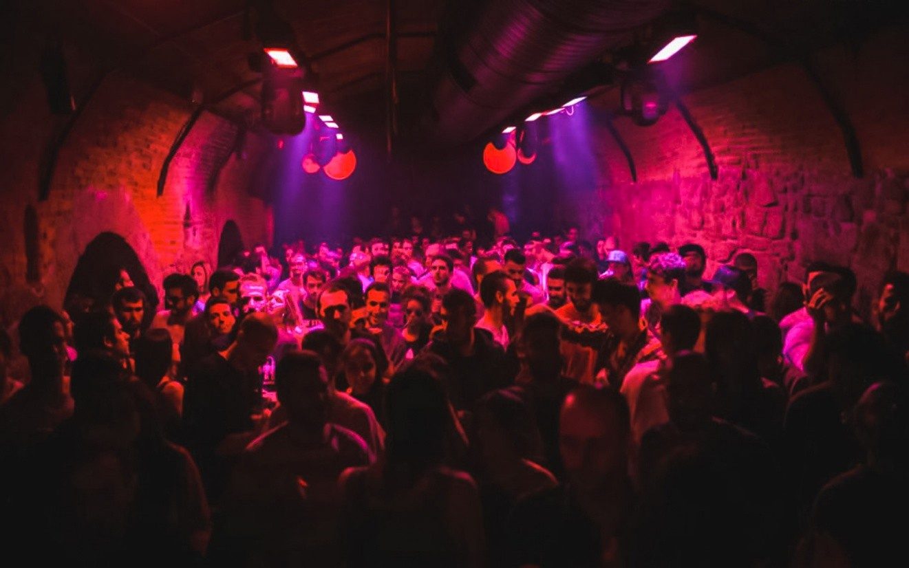 Porto Nightlife Guide & Best Clubs 2026 – foto 1