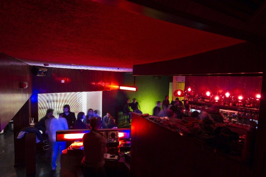 Porto Nightlife Guide & Best Clubs 2026 – foto 3